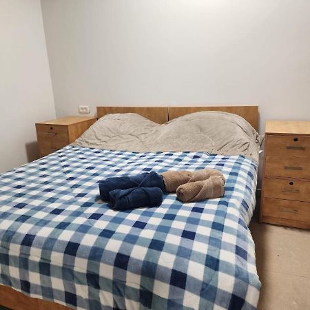 סבתא פיירוז-Grandma Fairoz Apartment นาซาเรธ ภายนอก รูปภาพ